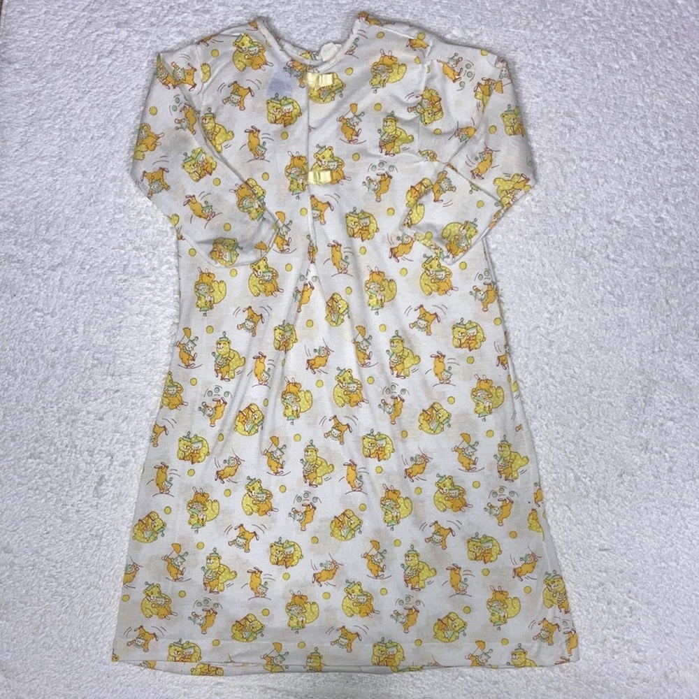 Vintage carters layette bear clown gown Euc